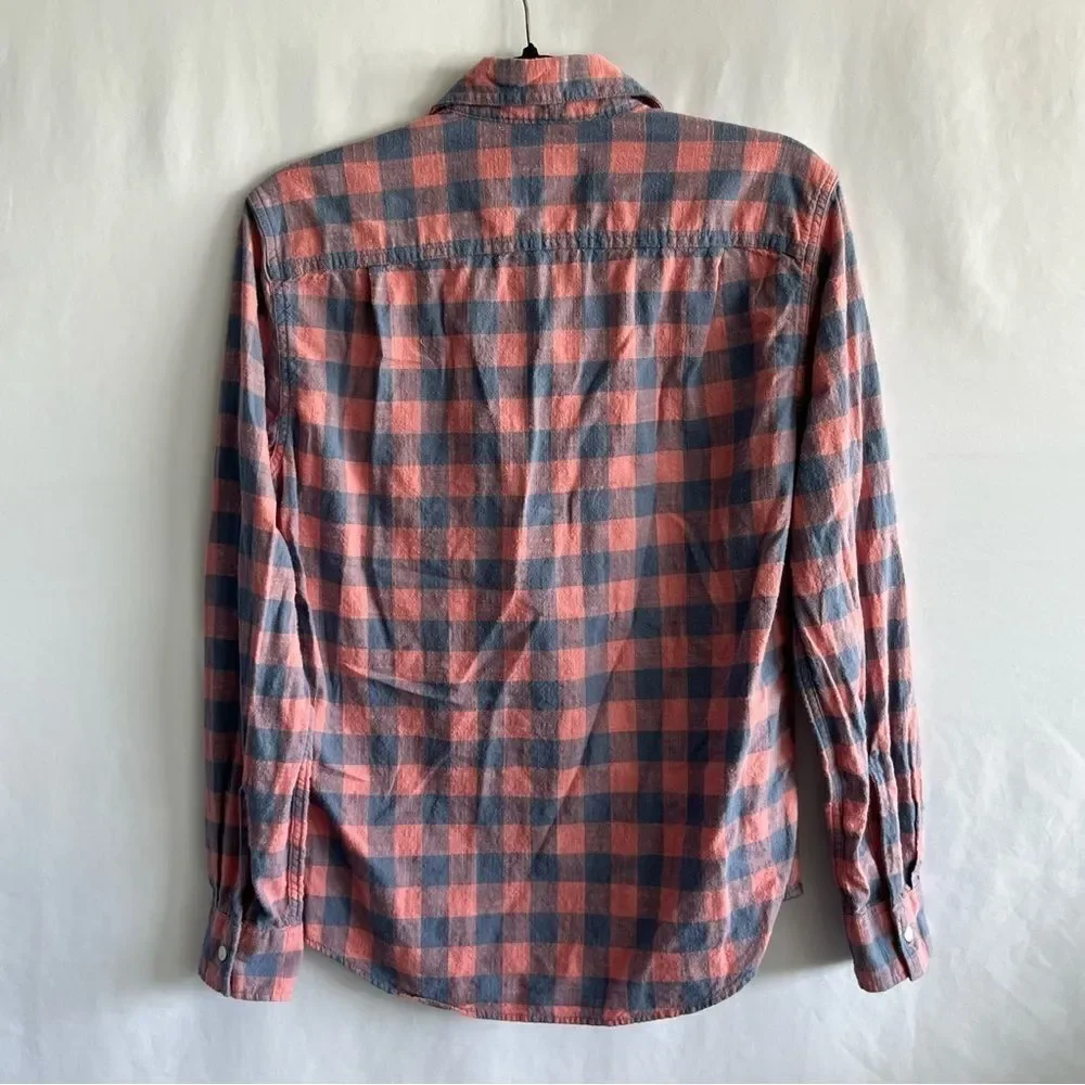Women's American Eagle Pink & Blue Plaid Button Down Shirt - Picture 6 of 7